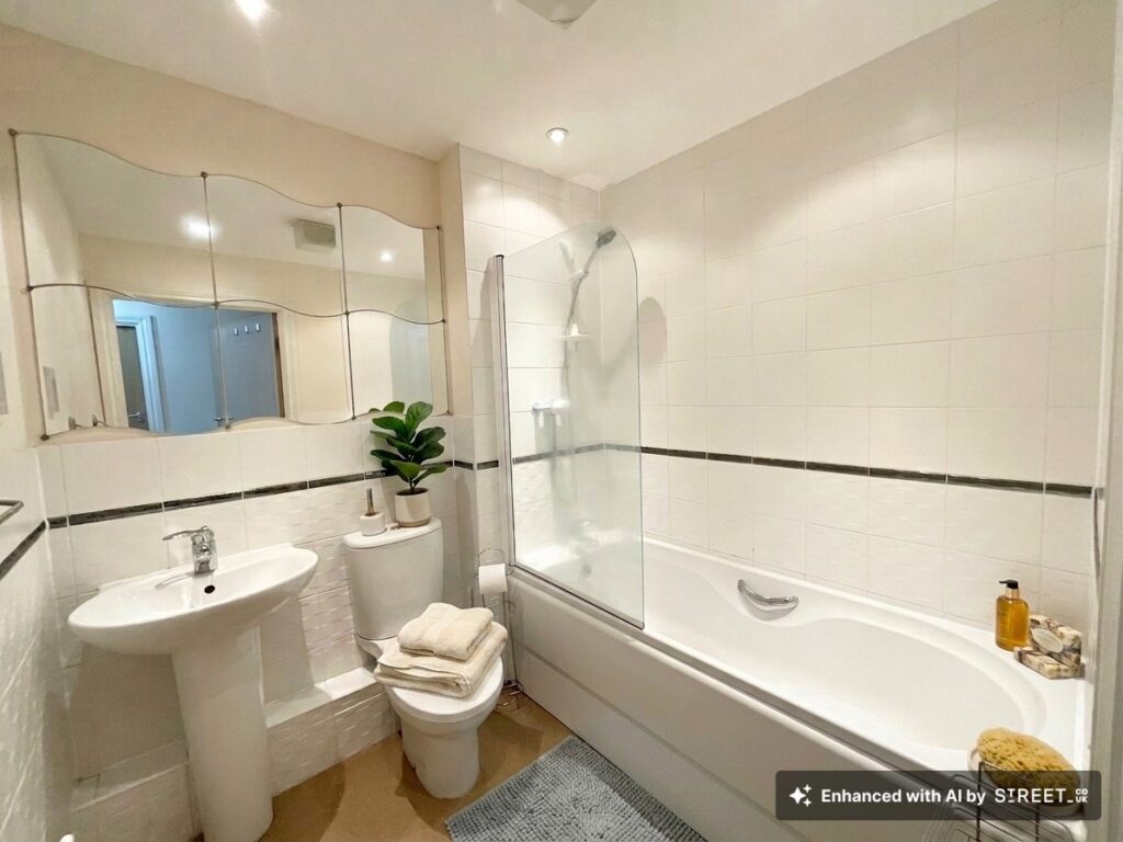 Trent Bridge Close, Stoke-On-Trent, ST4