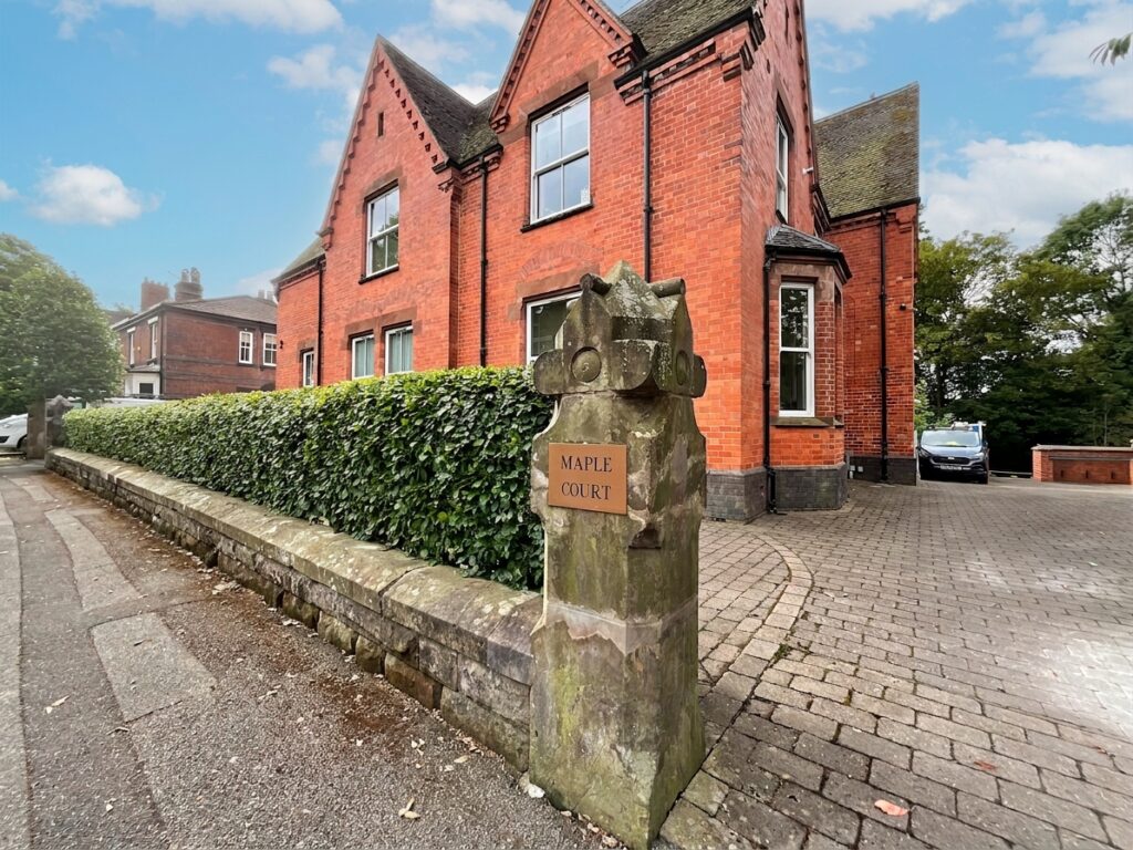 Sidmouth Avenue, Newcastle, ST5
