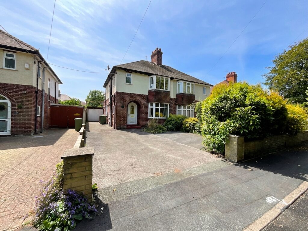 Grove Road, Stone, ST15