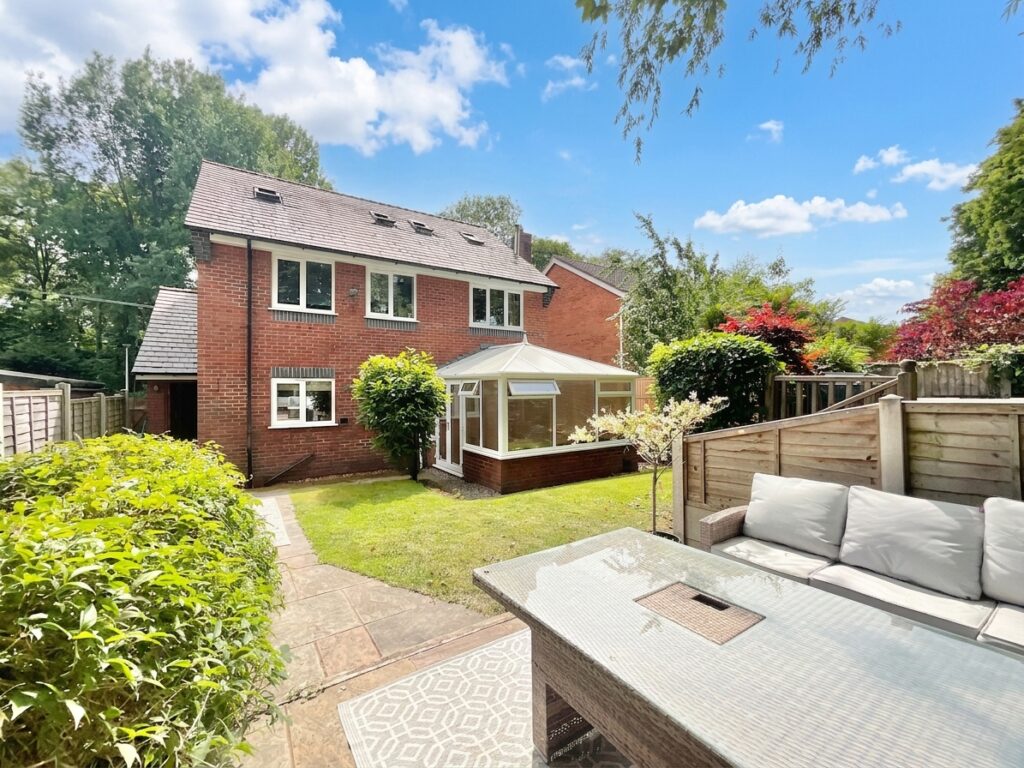 Sandy Lane, Aston, CW5