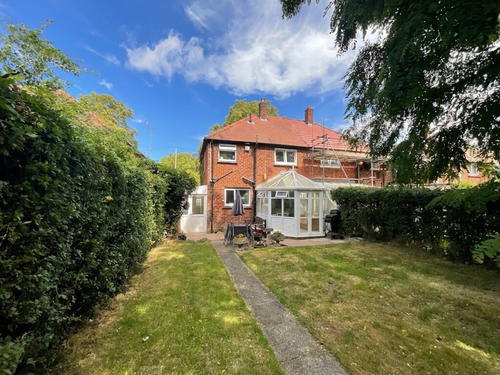Gawsworth Avenue, Crewe, CW2