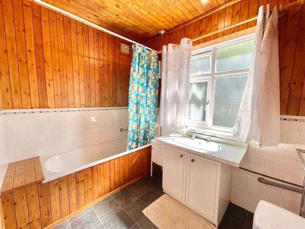 Baswich Lane, Stafford, ST17