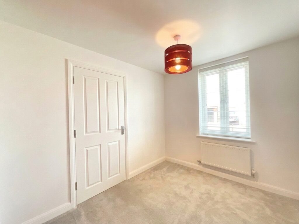 Edme Grove, Barlaston, ST12
