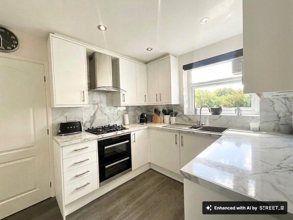 Shefford Road, Seabridge, ST5