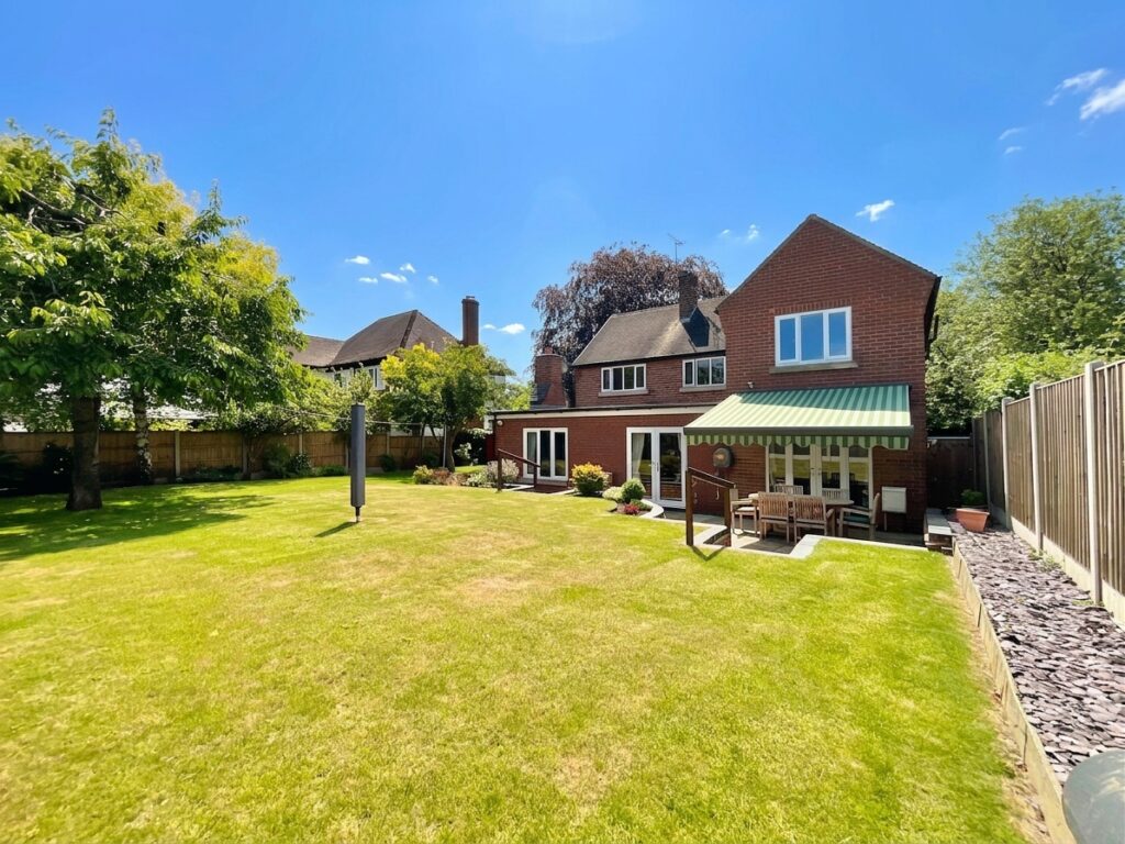 Crewe Road, Nantwich, CW5