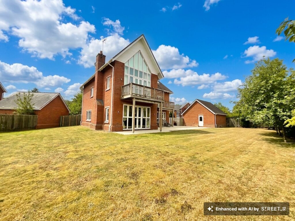 Freshwater Drive, Weston, CW2