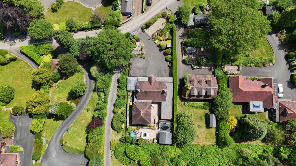 Mollatts Wood Road, Leek, ST13