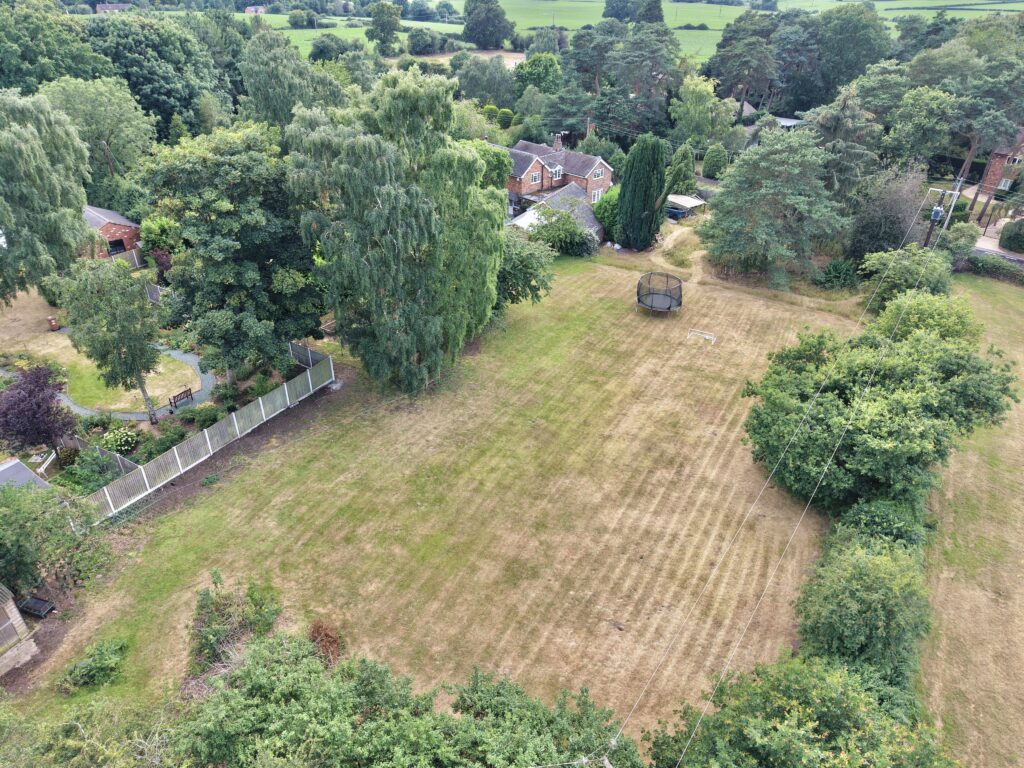 Crewe Road, Hatherton, CW5