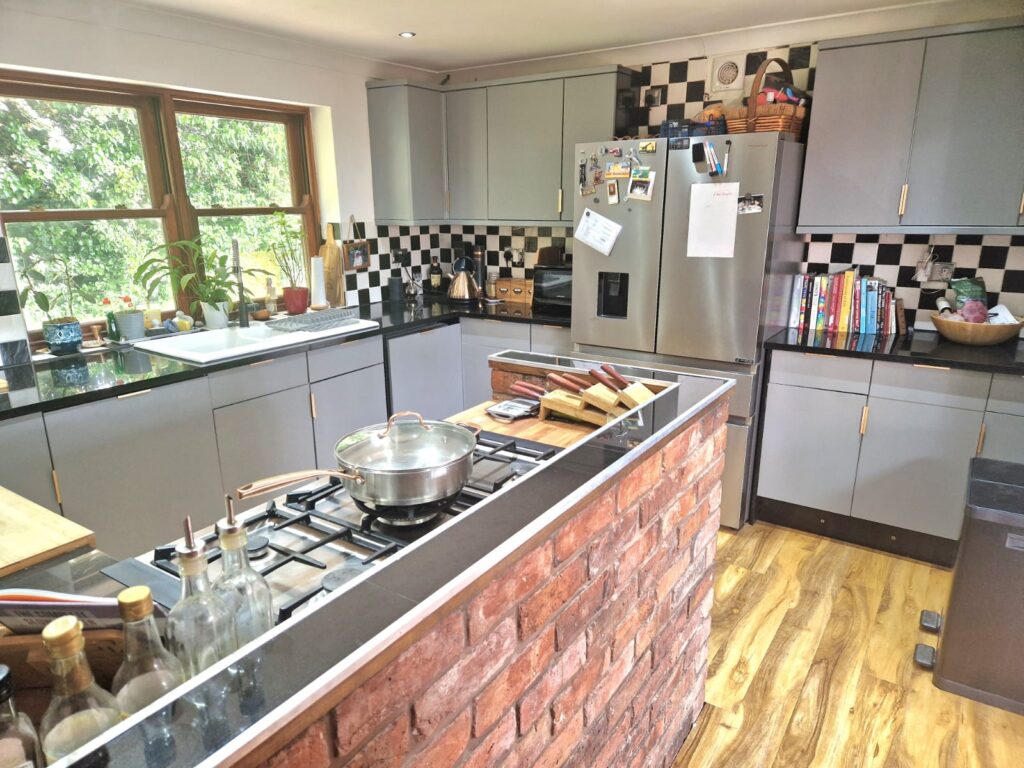 Bridge Street, Wybunbury, CW5