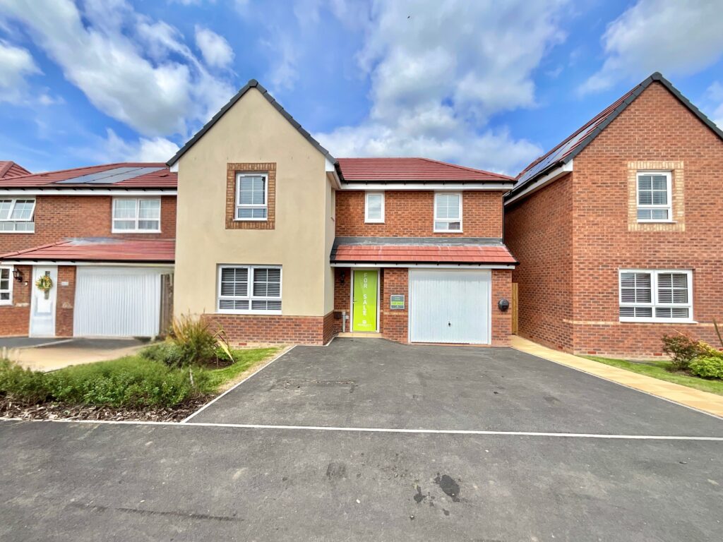 Chicory End, Beaconside, ST16