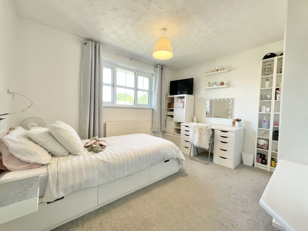 Charlcote Crescent, Crewe, CW2
