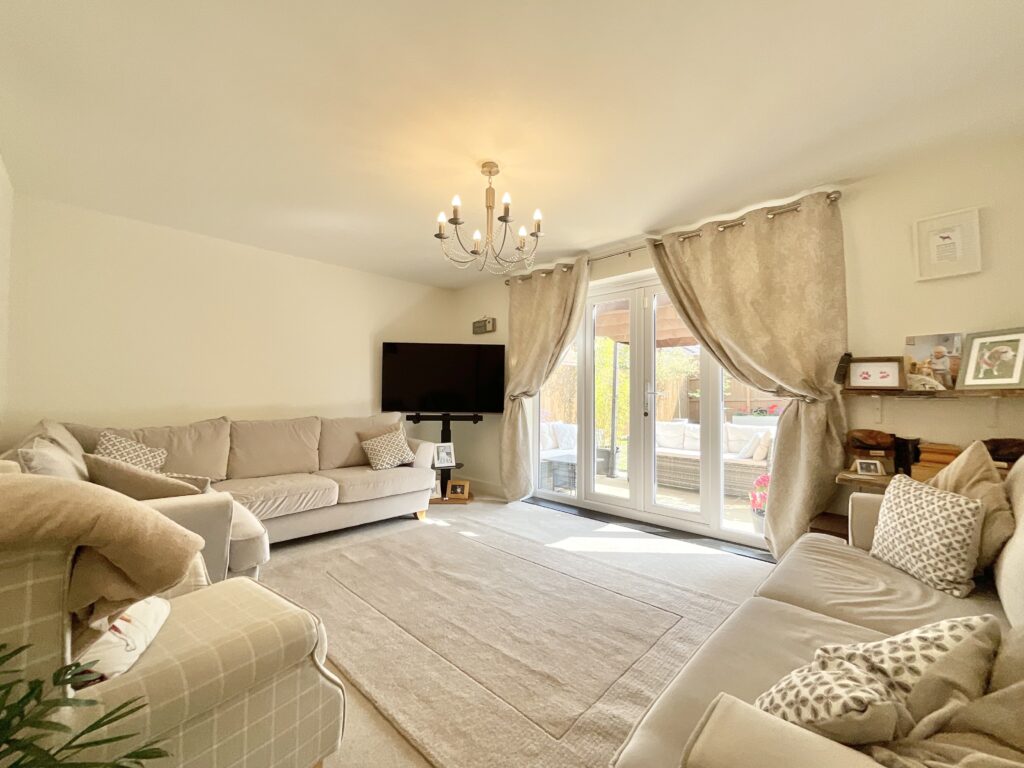 Farm Close, Shavington, CW2