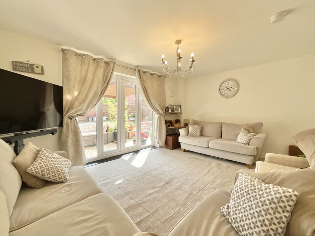 Farm Close, Shavington, CW2