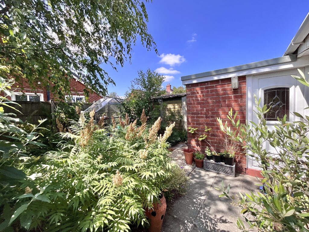 Roseacre Lane, Blythe Bridge, ST11