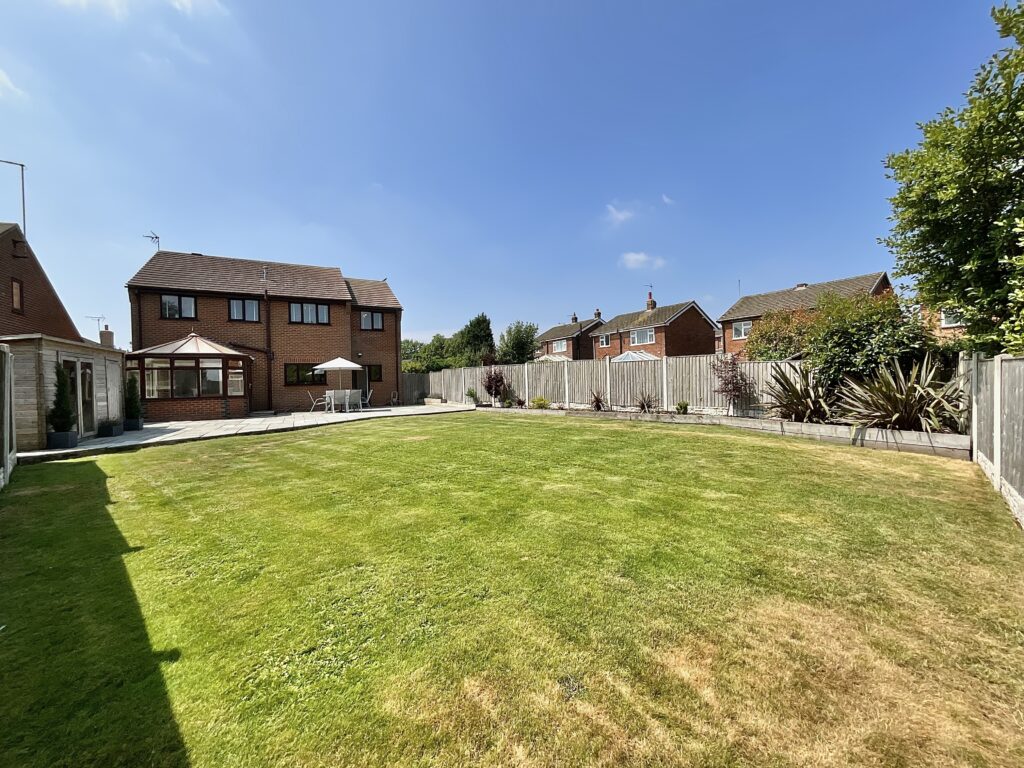 Sandy Hill, Werrington, ST9