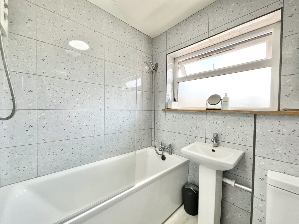 Paragon Close, Cheadle, ST10