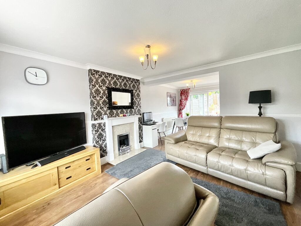 Paragon Close, Cheadle, ST10