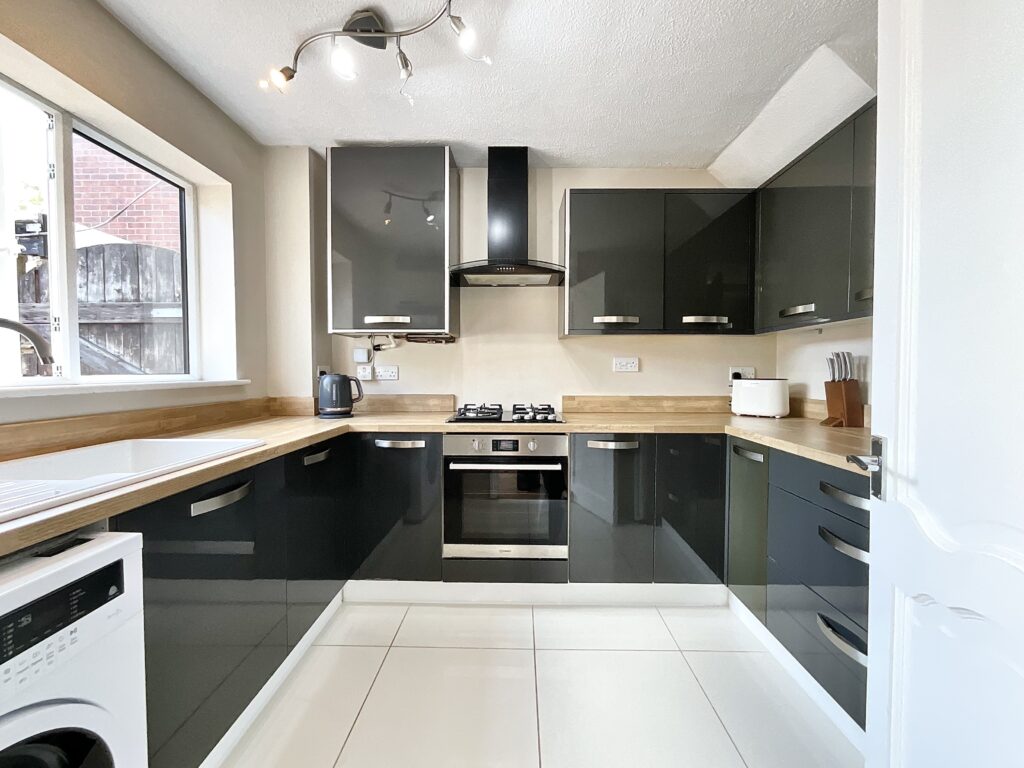 Paragon Close, Cheadle, ST10