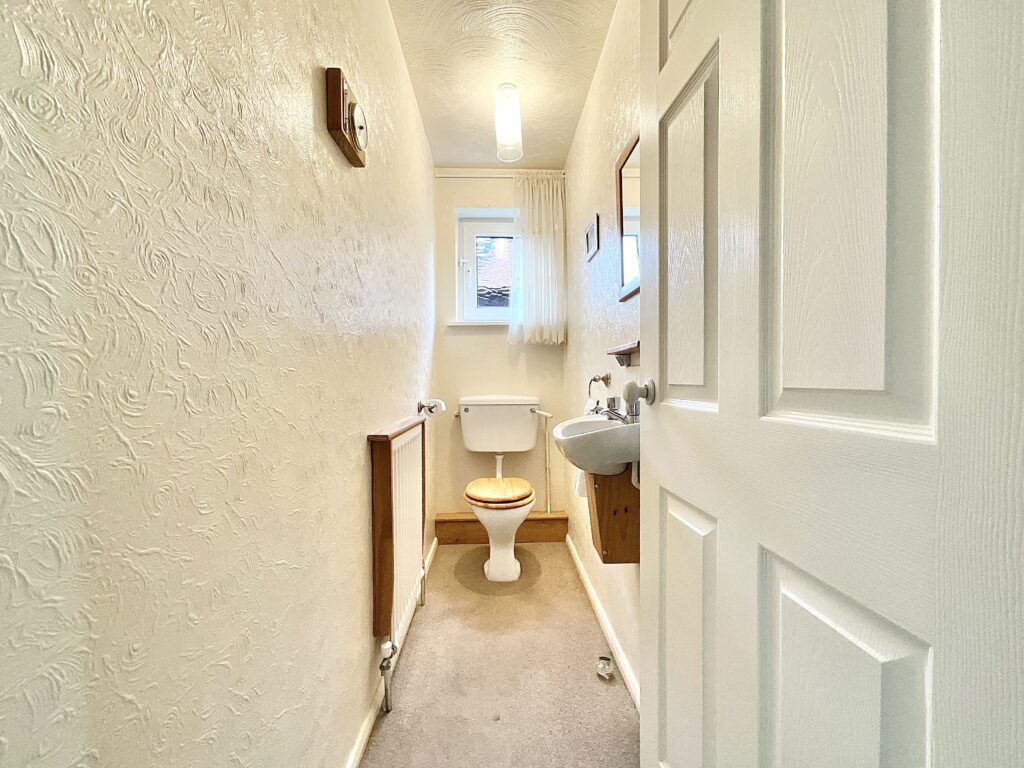 Deadmans Green, Checkley, ST10