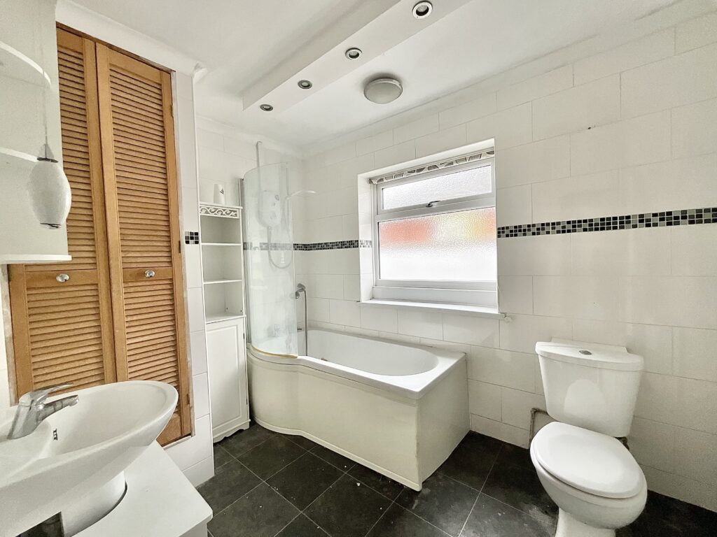 Uttoxeter Road, Draycott, ST11