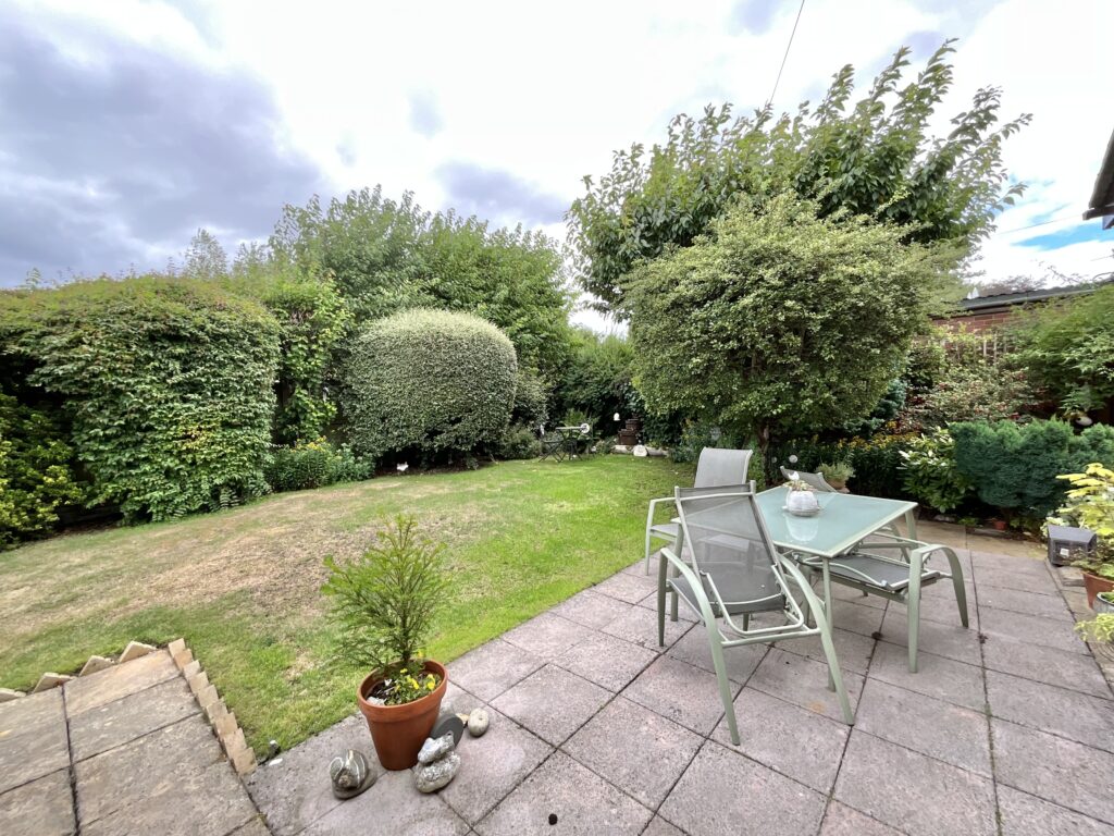Fenpark Road, Stoke-On-Trent, ST4