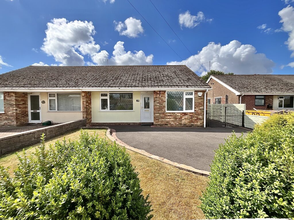 Moss Park Avenue, Werrington, ST9