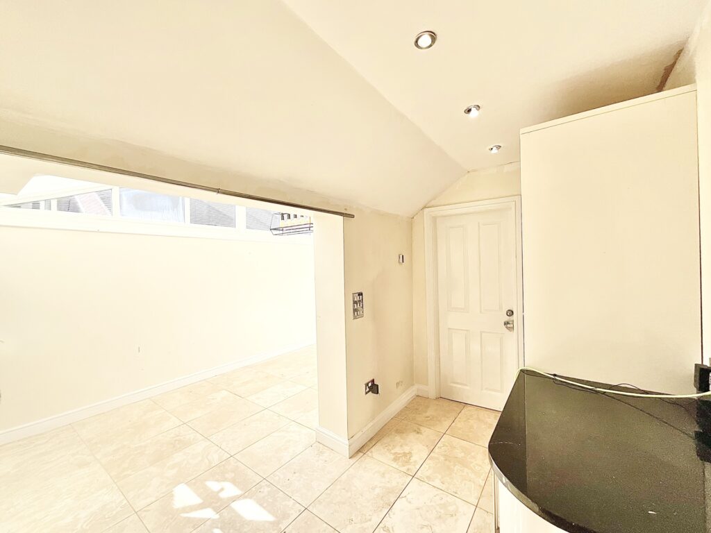 Charles Street, Cheadle, ST10