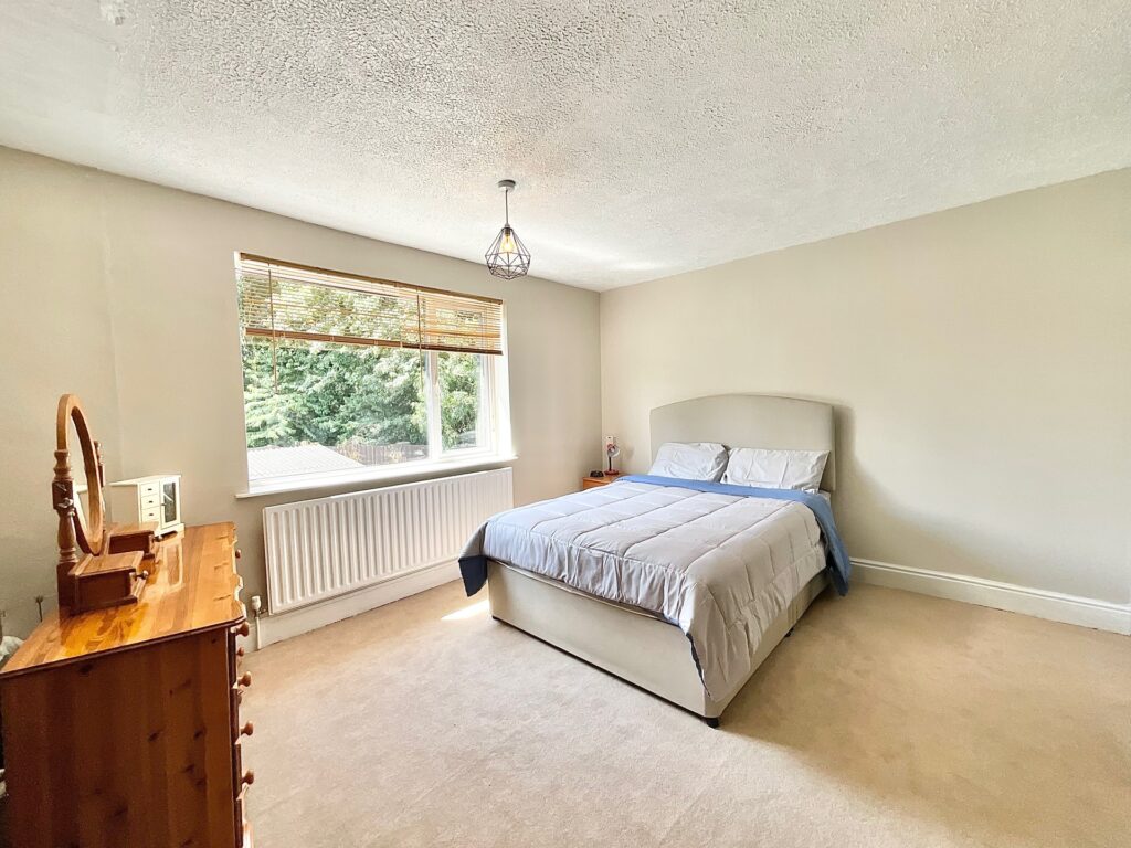Uttoxeter Road, Blythe Bridge, ST11
