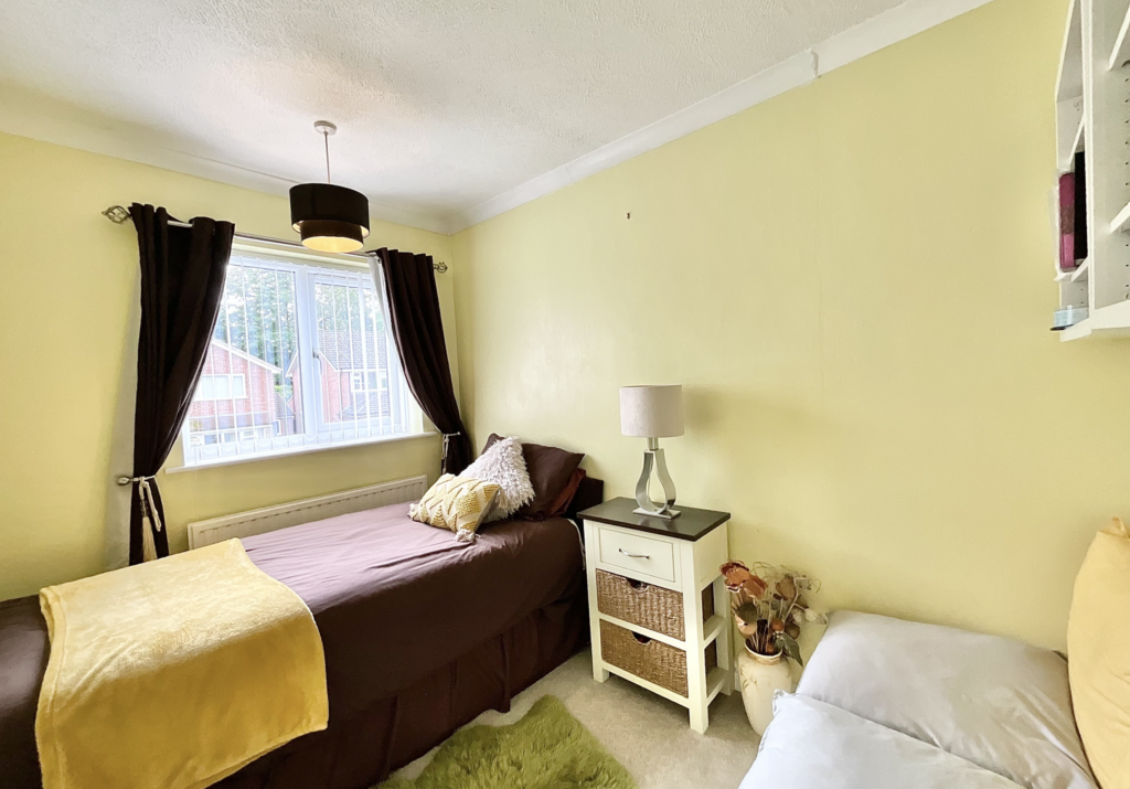 Lavender Avenue, Blythe Bridge, ST11