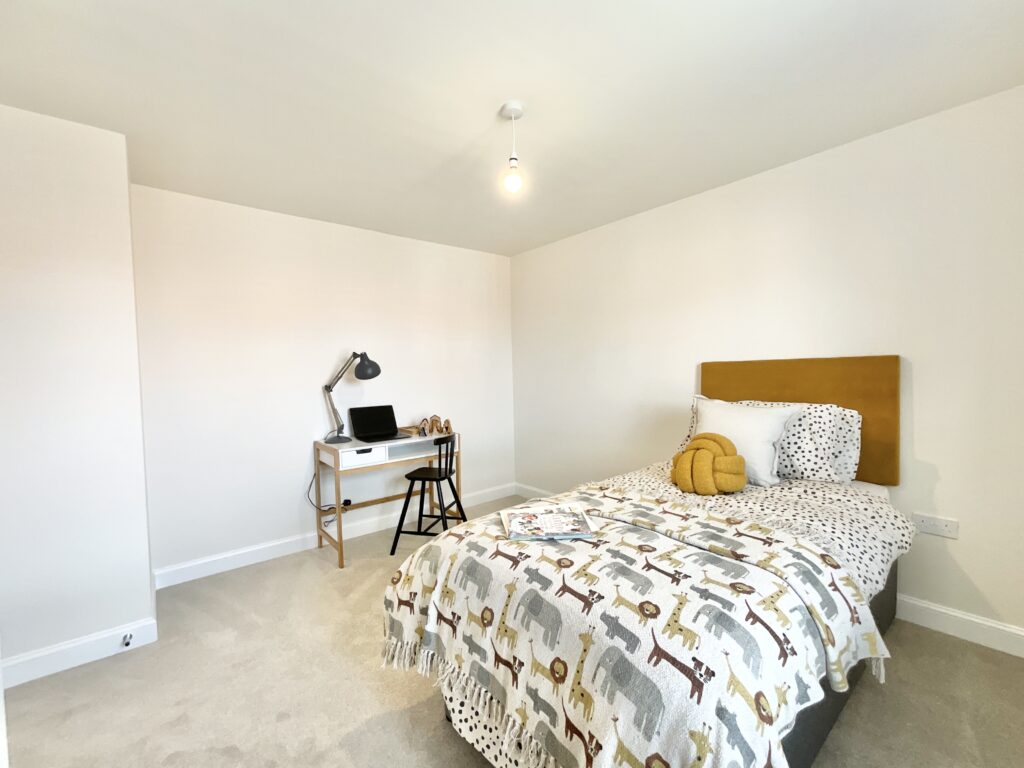 Chicory End, Beaconside, ST16