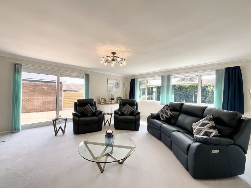 St. Johns Close, Stowe-By-Chartley, ST18