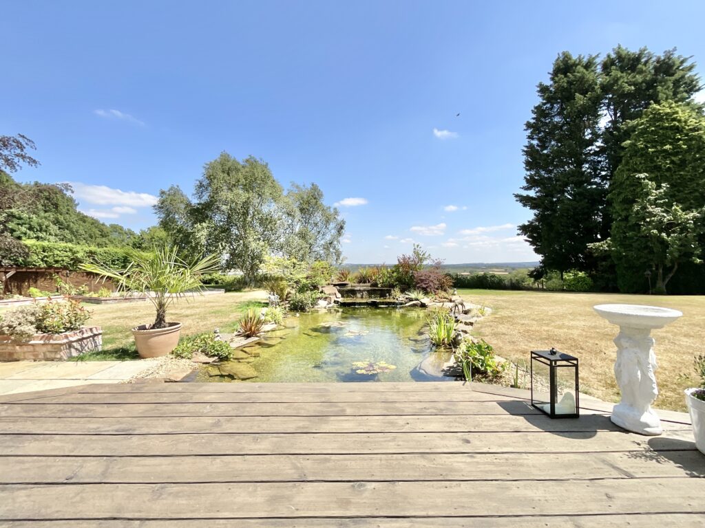 Bury Ring, Haughton, ST18