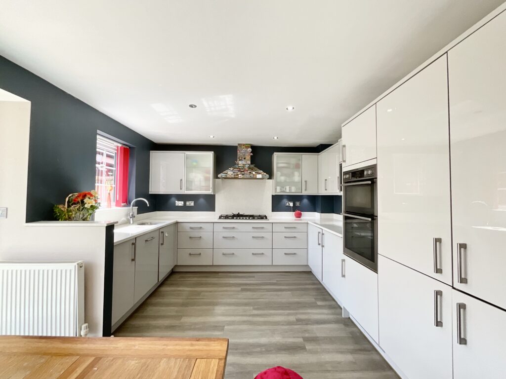 Aurora Gardens, Barlaston, ST12