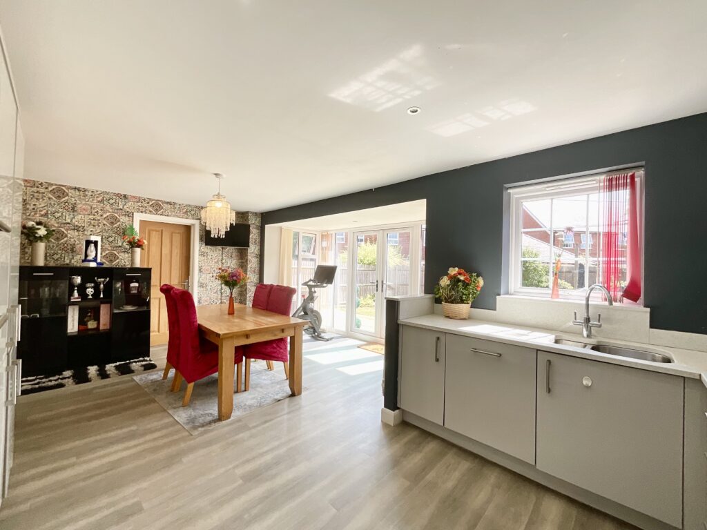 Aurora Gardens, Barlaston, ST12