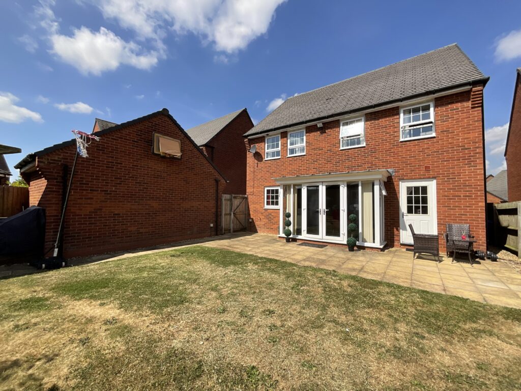 Aurora Gardens, Barlaston, ST12
