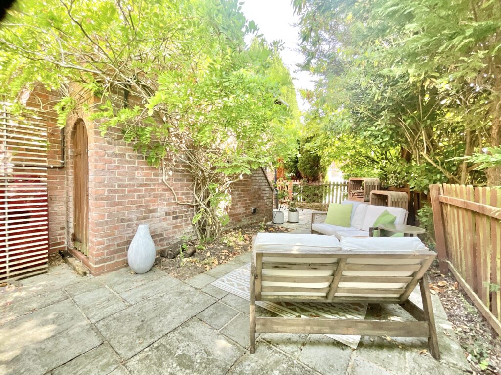 Bridgeman Court, Weston-Under-Lizard, TF11