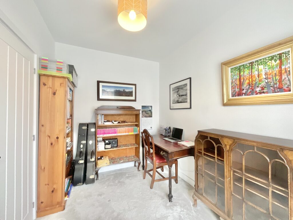 Clifford Place, Great Haywood, ST18