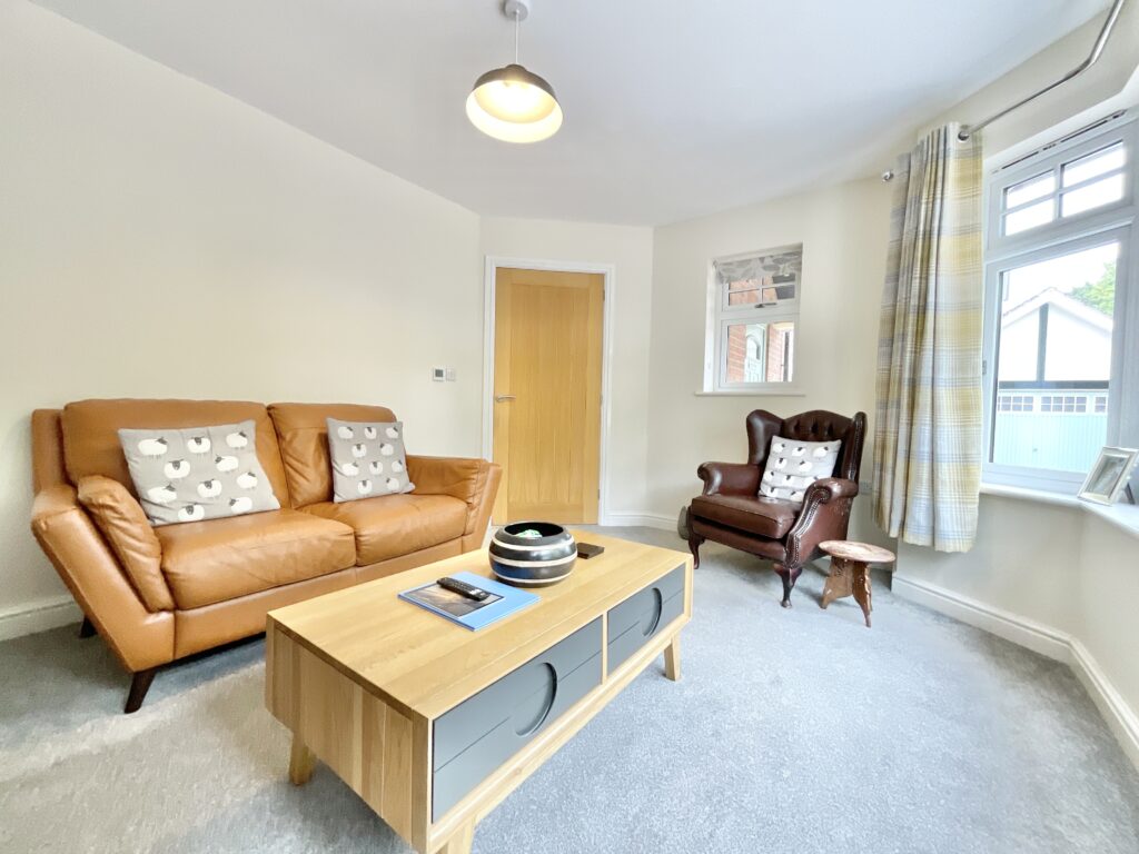 Stafford Road, Gnosall, ST20