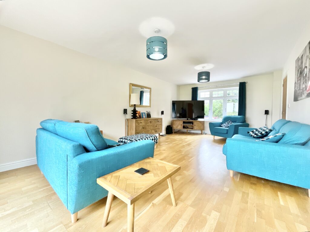 Stafford Road, Gnosall, ST20