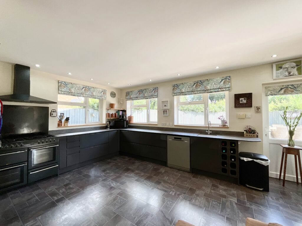 Main Road, Great Haywood, ST18