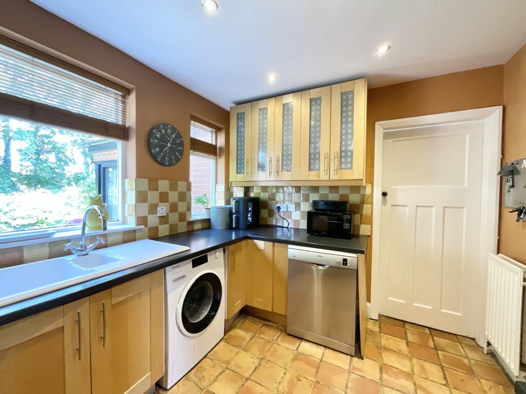 Airdale Road, Stone, ST15