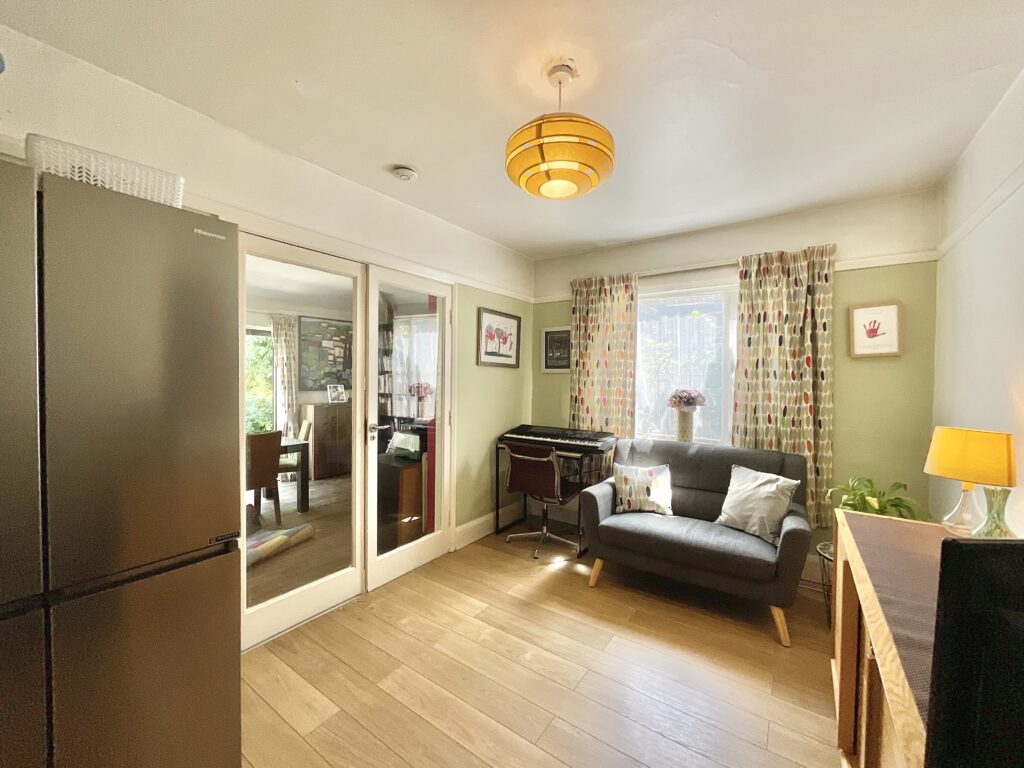 Airdale Road, Stone, ST15