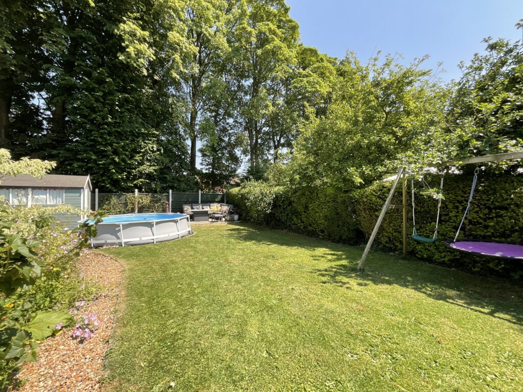 Airdale Road, Stone, ST15