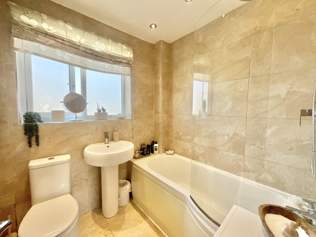 Michigan Grove, Stoke-On-Trent, ST4