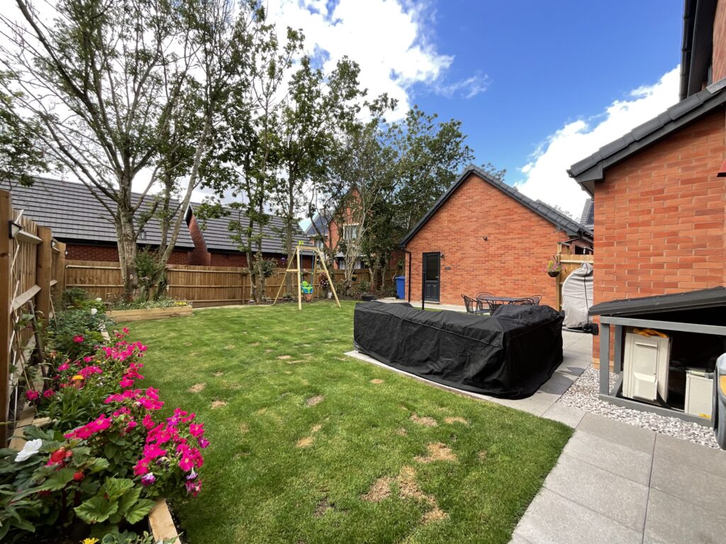 Ashton Gate Drive, Stoke-On-Trent, ST4