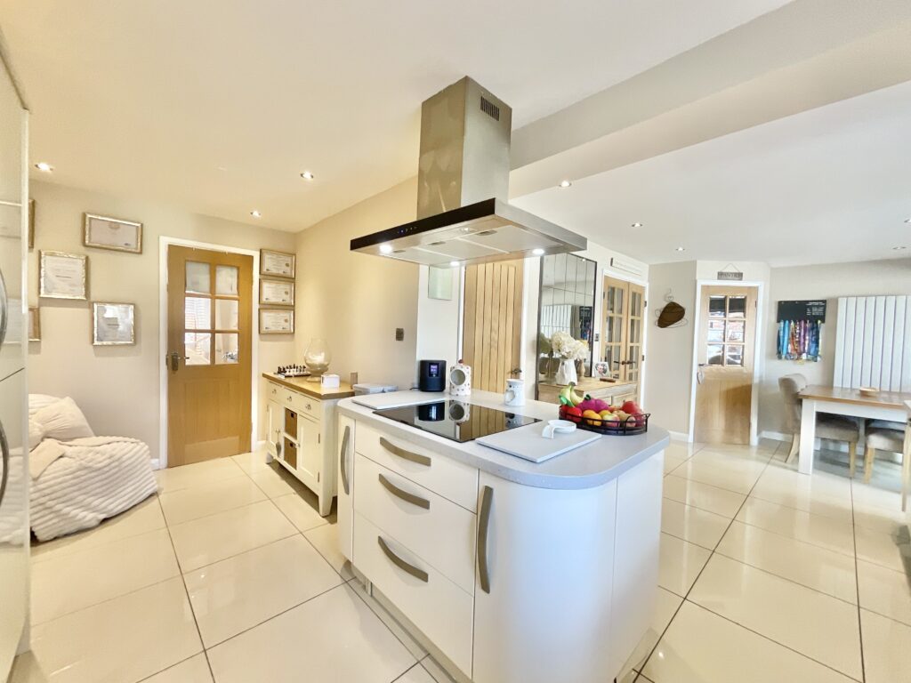 Michigan Grove, Stoke-On-Trent, ST4