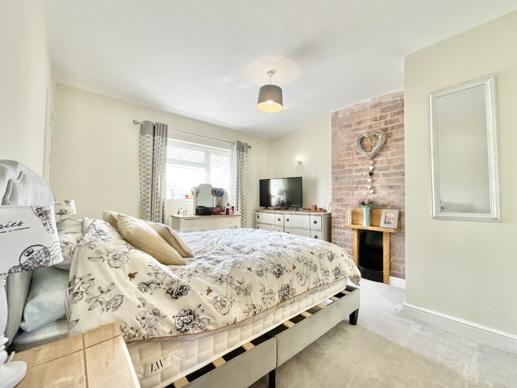 The Crescent, Eccleshall, ST21