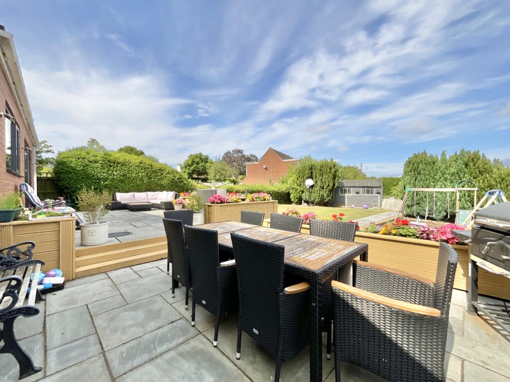 The Crescent, Eccleshall, ST21