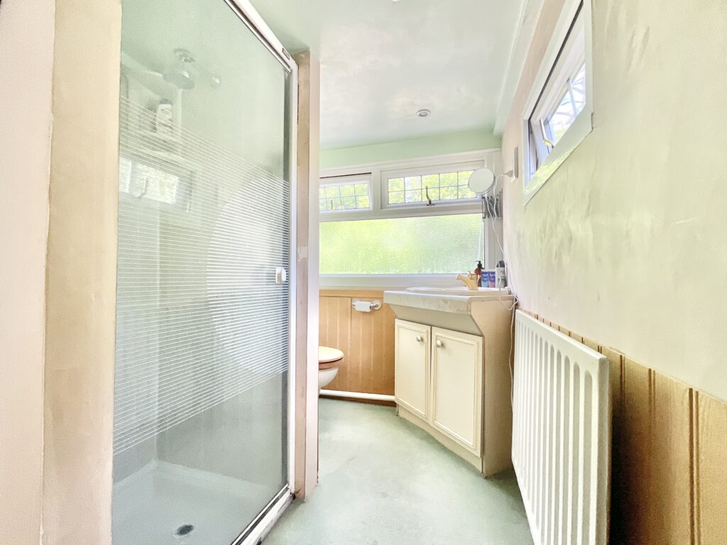 Pinewood Drive, Ashley Heath, TF9