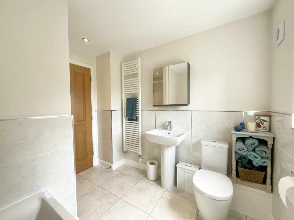 Muse Grove, Barlaston, ST12